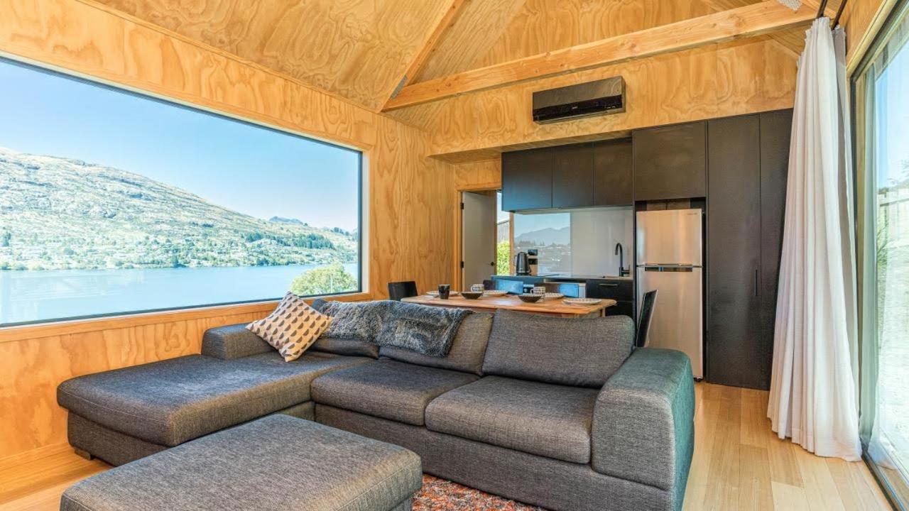 Picture Perfect - Queenstown Holiday Home Exterior photo